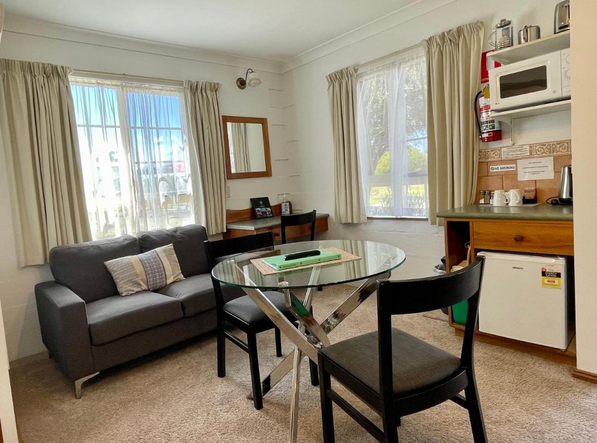 Swansea Cottages & Lodge Suites מראה חיצוני תמונה