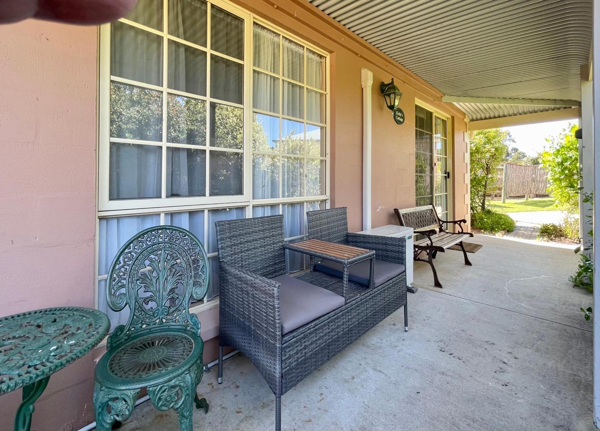 Swansea Cottages & Lodge Suites מראה חיצוני תמונה